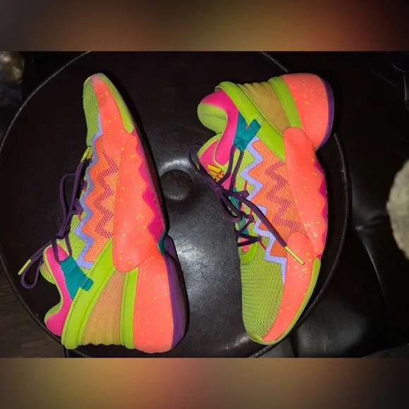 adidas D.O.N. Issue #2 'Prove Em Wrong/Let Em Hate men’s size 7 women’s 8.5 - Picture 13 of 14